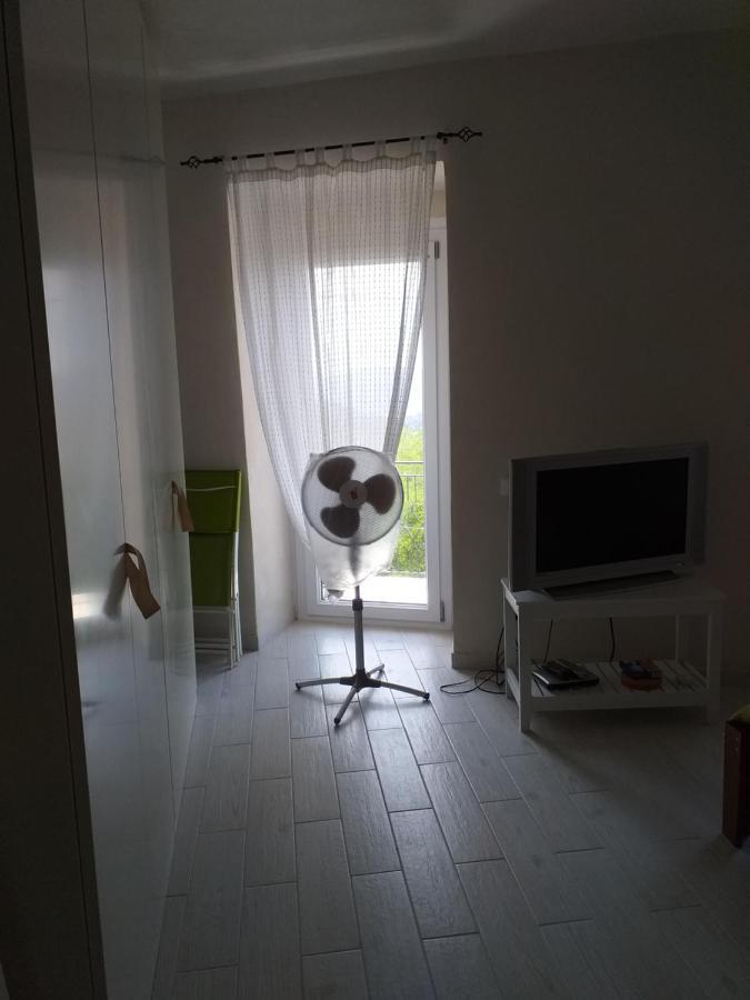 萨尔扎纳Casa Di Vecchio Borgo别墅 外观 照片