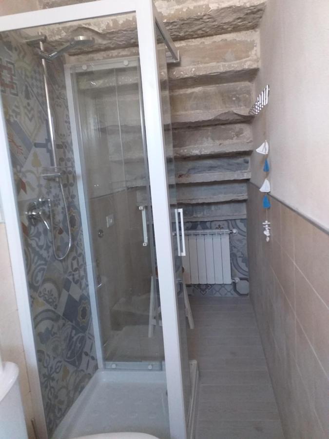 萨尔扎纳Casa Di Vecchio Borgo别墅 外观 照片